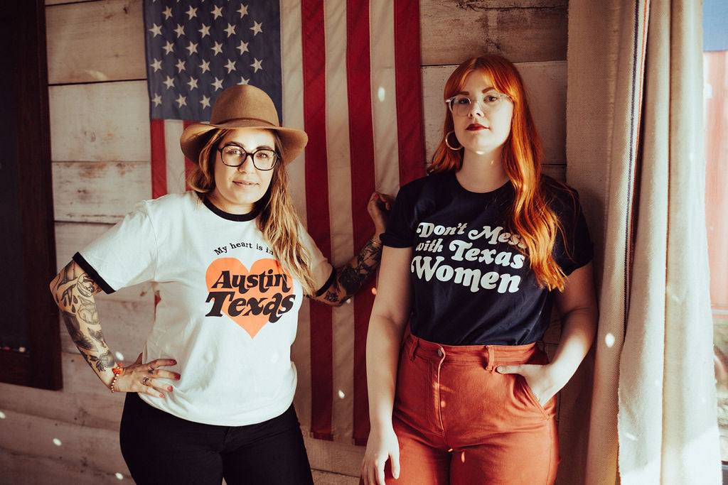 Don't Mess With Texas Women Navy Tee