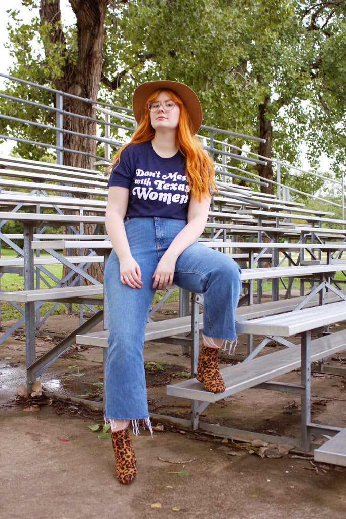 Don't Mess With Texas Women Navy Tee